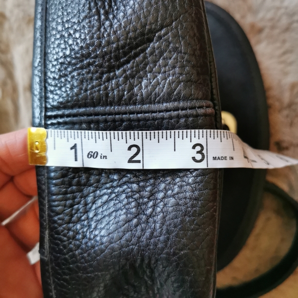 Roots | Vintage Roots Leather Crossbody Purse - Picture 7 of 13